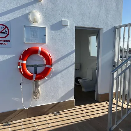 Δωμάτια σε οικογενειακή κατοικία En Casa De Familia In Family Solamente Personas Tranquilas Only Quiet People Μαρμπέλλα