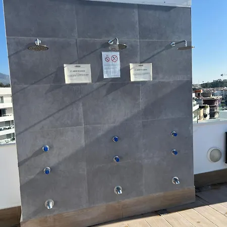 En Casa De Familia In Family Solamente Personas Tranquilas Only Quiet People * Marbella